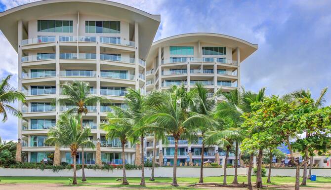 Diamante El Sol Condos