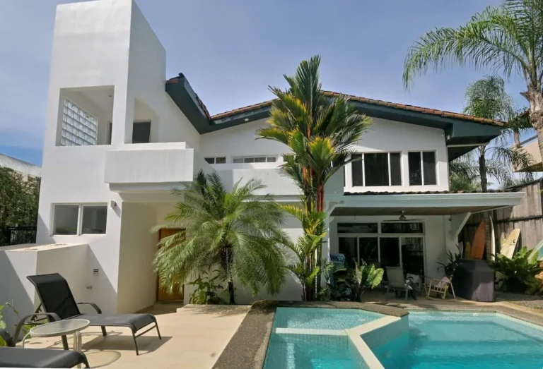Casa Vista Oasis: 5BR Luxury Villa in Hermosa Beach Costa Rica