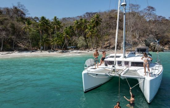Costa Rica Party Boat Tours (Jaco & Tortuga Island)