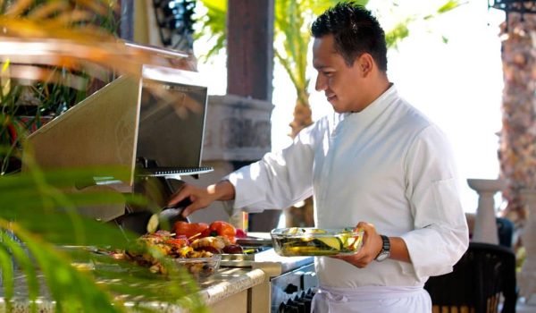 Private chef cooking at a beachfront vacation rental in Jaco Costa Rica