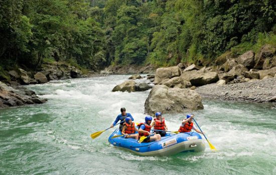 Jaco-White-Water-Rafting-Tours-Savegre-River-Costa-Rica-01