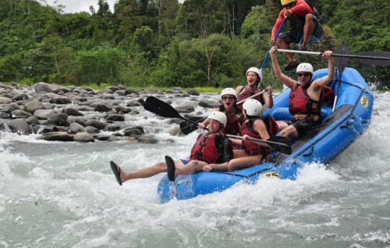Jaco-White-Water-Rafting-Tours-Savegre-River-Costa-Rica-02